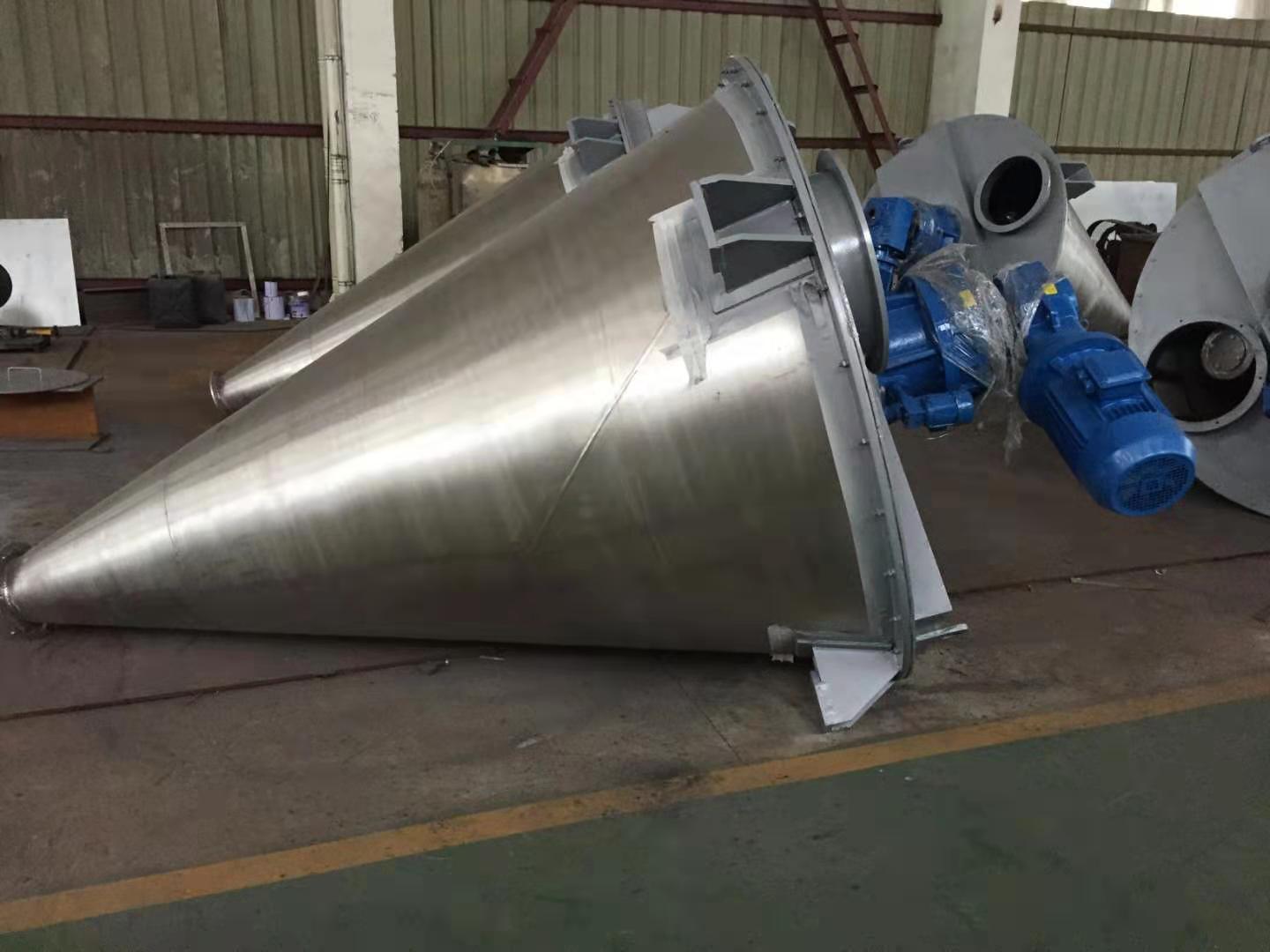 8月2日DSH-1型錐形螺桿螺旋混合機(jī)制造完成，待發(fā)貨！